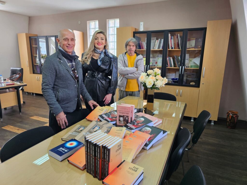 Во НУУБ „Св. Климент Охридски“ – Битола донирање на најнови книги и дела од еминентните македонски автори.