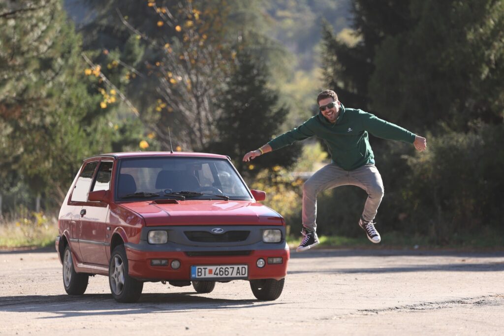 Ивона Јо доживеа ,,шок" во Битола! - PRANK ВО YUGO